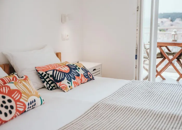 Anatota Hvar Gasthuis 4*