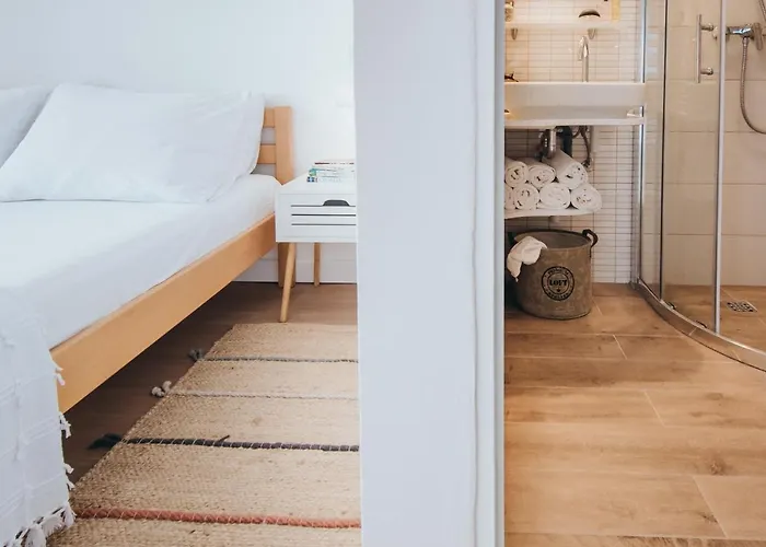 Anatota Hvar Gasthuis