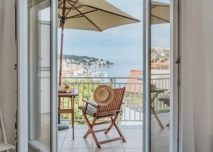 Gasthuis Anatota Hvar