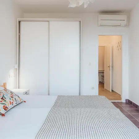 Guest house Anatota Hvar *