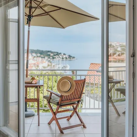 Guest house Anatota Hvar